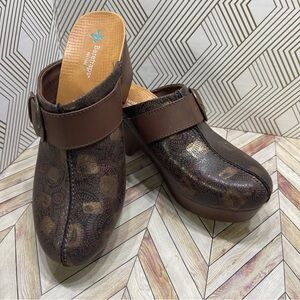 BARETRAPS‎ Belita Wedge Clog Excellent Condition K5